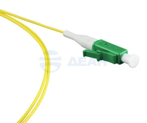 Пигтейл оптический FPT-B9-9-LC/UR-1M-LSZH-YL (Hyperline)